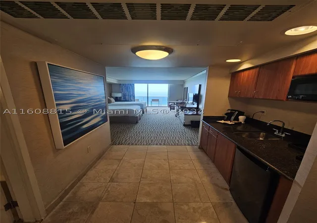 Photo 3 of Condo for sale at 18001 Collins Ave #2112, Sunny Isles Beach, FL 33160 | MLS# A11608815 | Listing updated on 2026-08-26