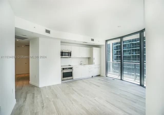 Photo 2 of Condo for sale at 55 Sw 9th St #2108, Miami, FL 33130 | MLS# A11634894 | Listing updated on 2026-10-06