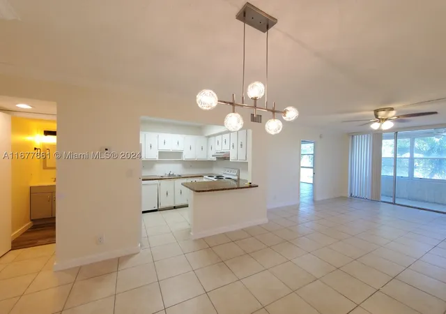 Listing Photo 5 - Condo for sale in building located at 2029 Nw 46Th Ave, Lauderhill, FL 33313 - Unit #E308