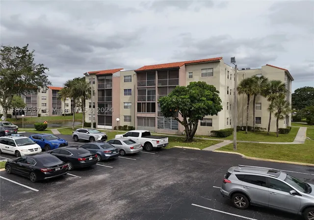 Photo 3 of Condo for sale at 1820 Sw 81st Ave #3308, North Lauderdale, FL 33068 | MLS# A11678587 | Listing updated on 2026-08-26