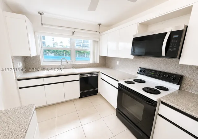 Photo 2 of Condo for sale at 1825 S Ocean Dr #401, Hallandale Beach, FL 33009 | MLS# A11701943 | Listing updated on 2026-10-02