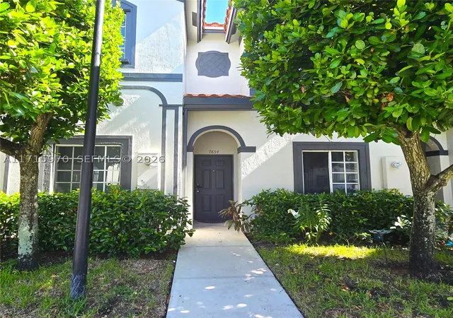 Photo 2 of Townhouse for sale at 7854 Catalina Cir, Tamarac, FL 33321 | MLS# A11715970 | Listing updated on 2026-09-28