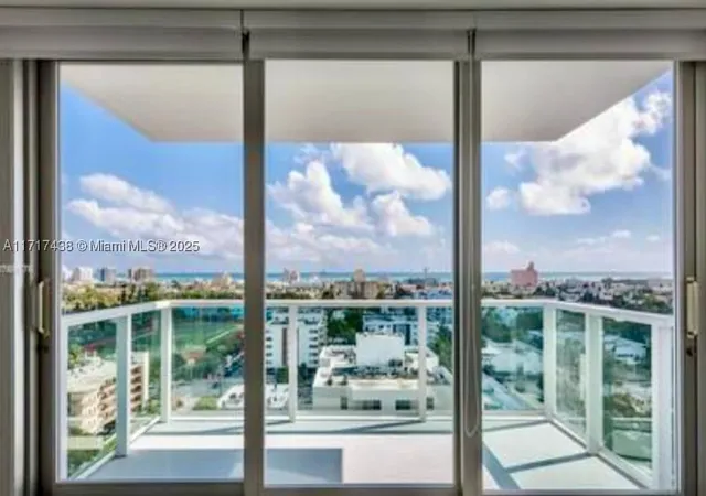 Listing Photo 1 - Condo for sale in building located at 1000 W Ave, Miami Beach, FL 33139 - Unit #PH-07