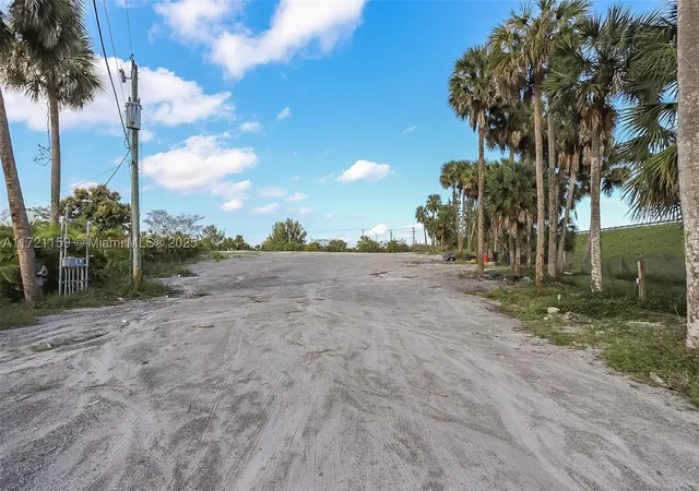Photo 3 of Land for sale at 7601 Ellen Ln, Royal Palm Beach, FL 33411 | MLS# A11721159 | Listing updated on 2026-09-02
