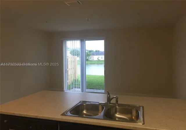 Photo 2 of Townhouse for sale at 2819 Se 1st Dr #6, Homestead, FL 33033 | MLS# A11732533 | Listing updated on 2026-09-23