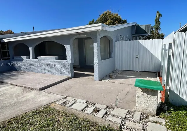Photo 2 of Single family home for sale at 1187 Nw 29th Ter, Fort Lauderdale, FL 33311 | MLS# A11734036 | Listing updated on 2026-09-02