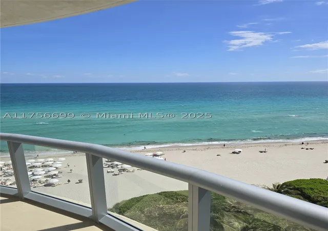 Photo 4 of Condo for sale at 17315 Collins Ave #1402, Sunny Isles Beach, FL 33160 | MLS# A11756699 | Listing updated on 2026-09-11