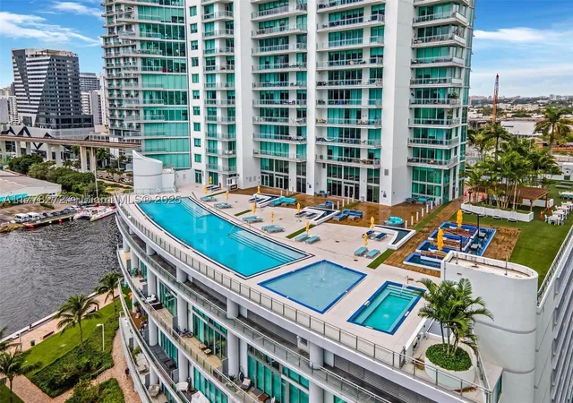 Photo 1 of Condo for sale at 92 Sw 3rd St #4104, Miami, FL 33130 | MLS# A11778272 | Listing updated on 2026-09-13
