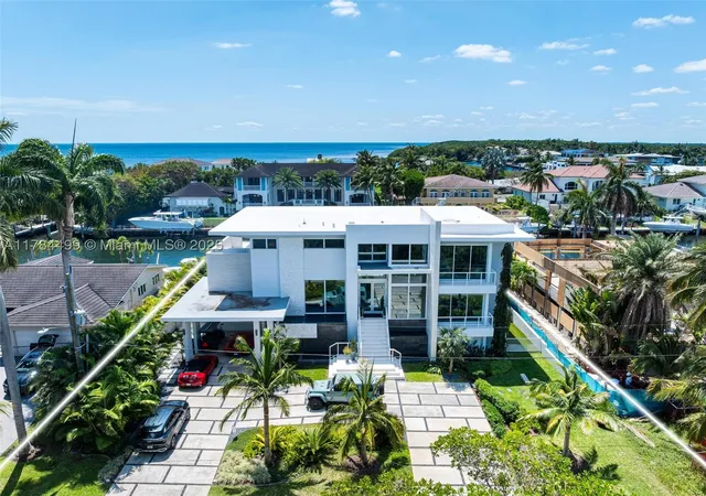Photo 2 of Single family home for sale at 830 Lugo Ave, Coral Gables, FL 33156 | MLS# A11784499 | Listing updated on 2026-10-06