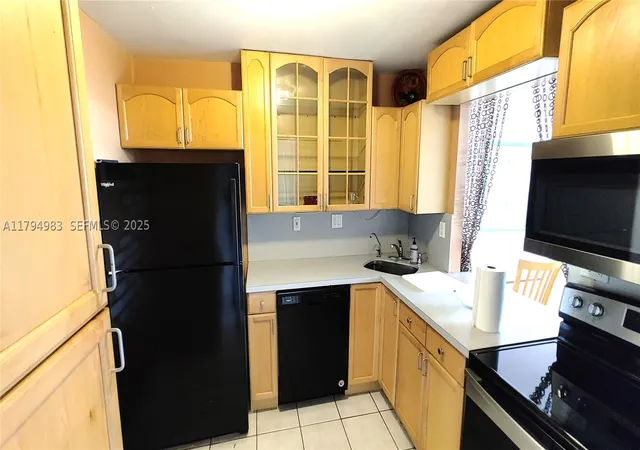 Photo 3 of Condo for sale at 2101 Atlantic Shores Blvd #415, Hallandale Beach, FL 33009 | MLS# A11794983 | Listing updated on 2026-09-02