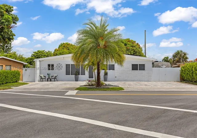 Photo 1 of Single family home for sale at 881 Nw 177th Ter, Miami, FL 33169 | MLS# A11807126 | Listing updated on 2026-09-10