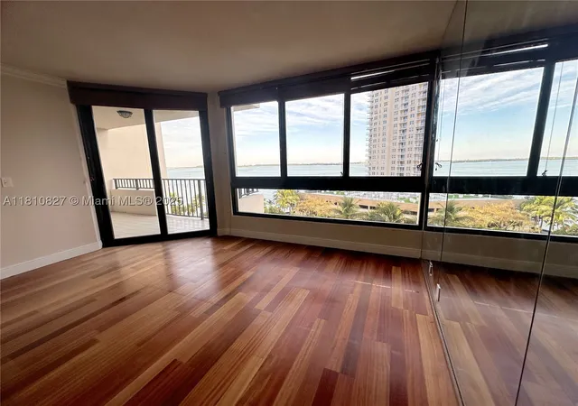Listing Photo 2 - Condo for sale in Brickell Key One Condominium located at 520 Brickell Key Dr, Miami, FL 33131 - Unit #A811