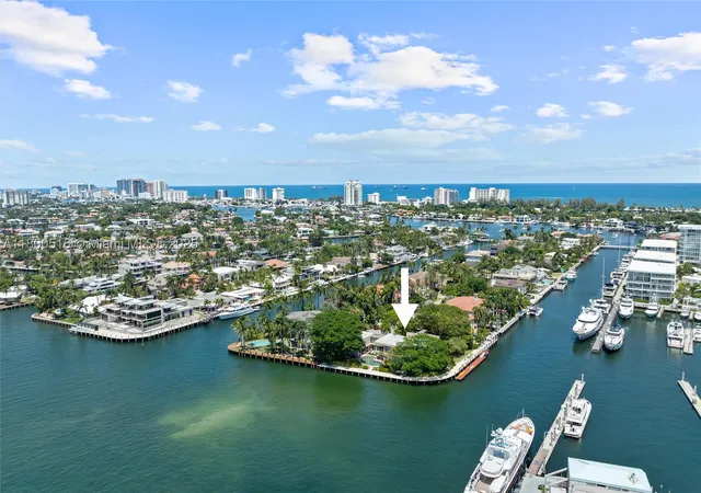 Mansion for sale at 2500 Mercedes Dr, Fort Lauderdale, FL 33316 | MLS# A11800516 | Listing updated on 2026-09-23