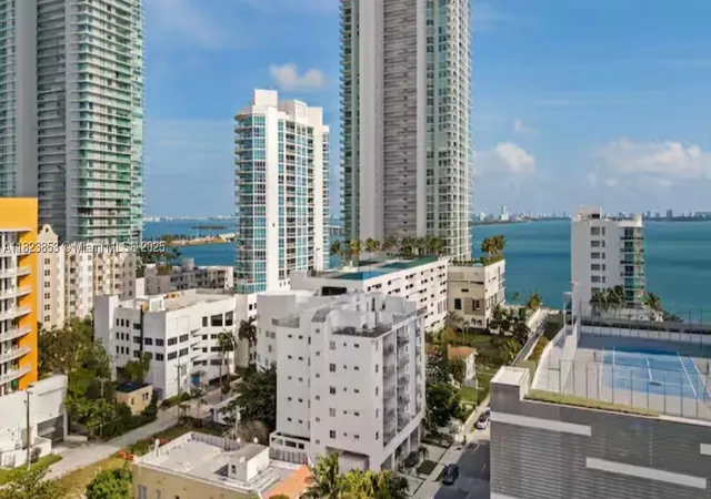 Listing Photo 2 - Condo for sale in Emilia Edgewater located at 481 Ne 29Th St, Miami, FL 33137 - Unit #706