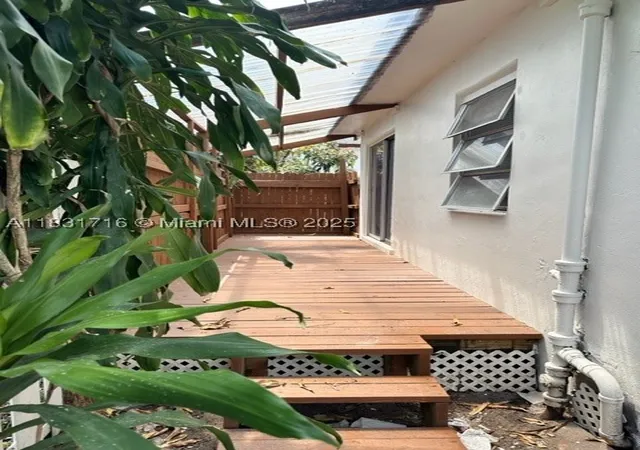 Photo 3 of Single family home for sale at 42 Se 10Th Ter, Dania, FL 33004 | MLS# A11831716 | Listing updated on 2026-09-01