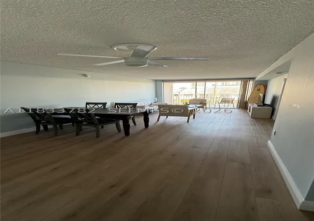 Listing Photo 4 - Condo for sale in building located at 3716 Ne 168Th St, Miami, FL 33160 - Unit #303