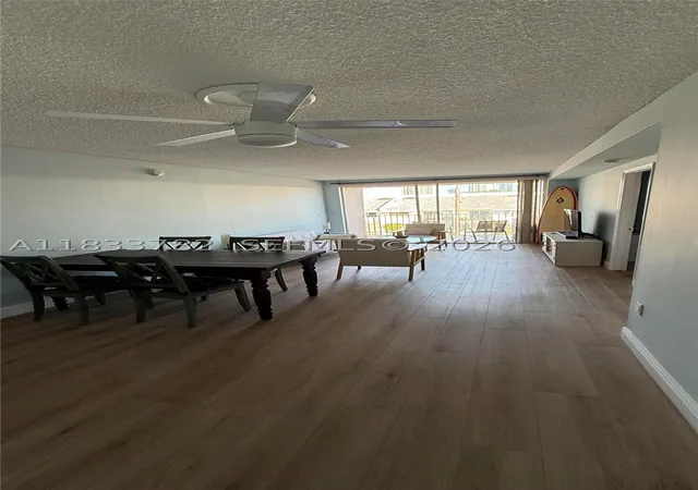 Listing Photo 5 - Condo for sale in building located at 3716 Ne 168Th St, Miami, FL 33160 - Unit #303
