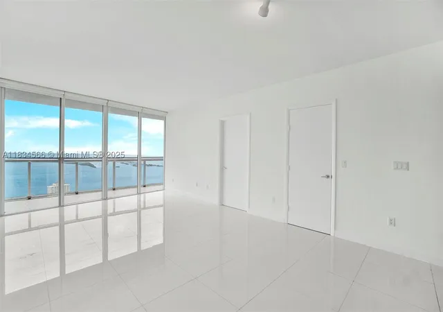 Photo 2 of Condo for sale at 465 Brickell Ave #4505, Miami, FL 33131 | MLS# A11834566 | Listing updated on 2026-09-21
