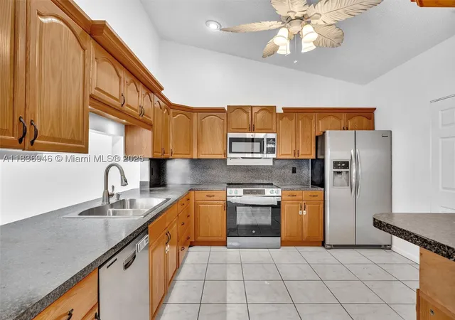 Photo 1 of Single family home for sale at 5201 Sw 31st Ave #112, Dania Beach, FL 33312 | MLS# A11836946 | Listing updated on 2026-09-09