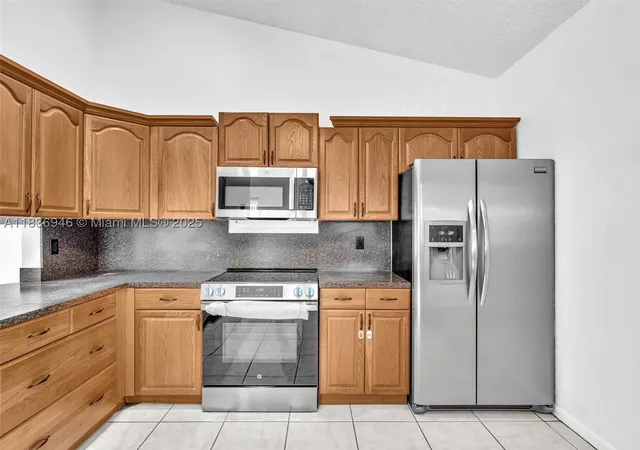 Photo 2 of Single family home for sale at 5201 Sw 31st Ave #112, Dania Beach, FL 33312 | MLS# A11836946 | Listing updated on 2026-09-09