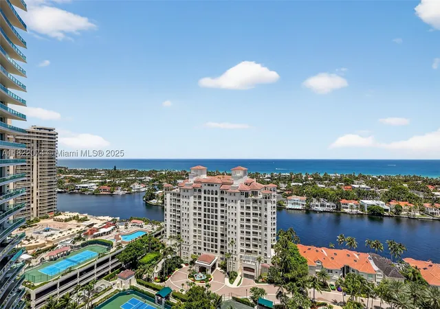 Photo 2 of Condo for sale at 20155 Ne 38th Ct #2201, Aventura, FL 33180 | MLS# A11822074 | Listing updated on 2026-10-02