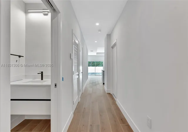 Photo 3 of Condo for sale at 1563 Nw 94Th Way #09, Coral Springs, FL 33071 | MLS# A11831306 | Listing updated on 2026-09-10