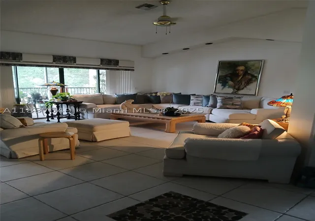 Photo 4 of Townhouse for sale at 1022 Nw 105Th Ave #D-119, Plantation, FL 33322 | MLS# A11837649 | Listing updated on 2026-09-08