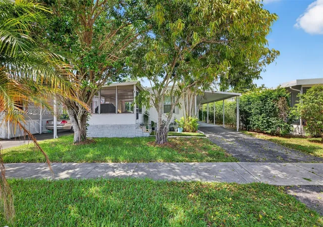 Photo 2 of Manufactured home for sale at 2430 Sw 53rd St, Dania Beach, FL 33312 | MLS# A11845128 | Listing updated on 2026-09-01