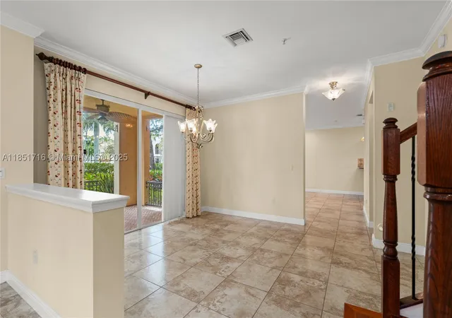 Listing Photo 5 - Condo for sale in building located at 3055 Nw 126Th Ave, Sunrise, FL 33323 - Unit #107