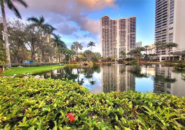 Photo 2 of Condo for sale at 3530 Mystic Pointe Dr #2508, Aventura, FL 33180 | MLS# A11854372 | Listing updated on 2026-09-17