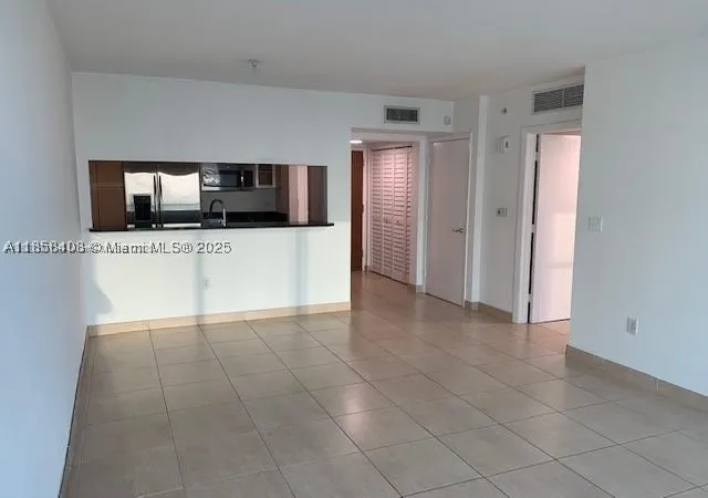 Photo 3 of Condo for sale at 31 Se 5th St #2603, Miami, FL 33131 | MLS# A11858408 | Listing updated on 2026-10-03