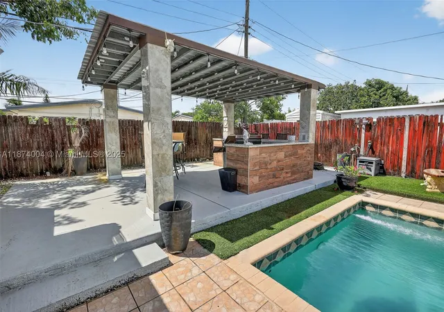 Photo 3 of Single family home for sale at 7120 Wilson St, Hollywood, FL 33024 | MLS# A11874004 | Listing updated on 2026-09-05