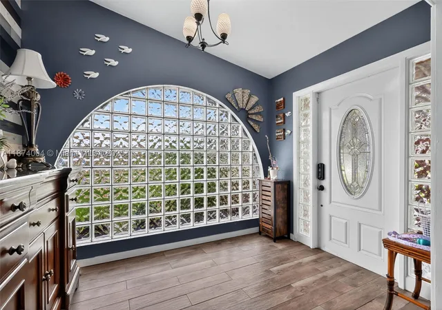 Photo 4 of Single family home for sale at 7120 Wilson St, Hollywood, FL 33024 | MLS# A11874004 | Listing updated on 2026-09-05