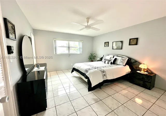 Photo 3 of Condo for sale at 5300 Washington St #A139, Hollywood, FL 33021 | MLS# A11875202 | Listing updated on 2026-10-02