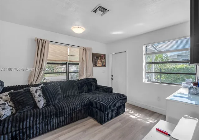 Photo 4 of House for sale at 3380 Nw 8Th Pl, Lauderhill, FL 33311 | MLS# A11881706 | Listing updated on 2026-09-01