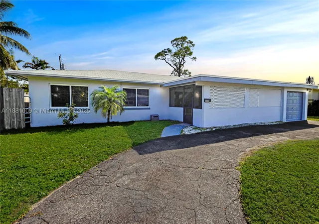 Single family home for sale at 4410 Nw 10Th St, Coconut Creek, FL 33066 | MLS# A11881009