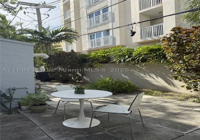 Photo 1 of Condo for sale at 119 Menores Ave #11, Coral Gables, FL 33134 | MLS# A11885100 | Listing updated on 2026-08-26