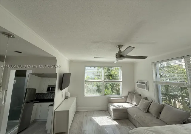 Photo 3 of Condo for sale at 119 Menores Ave #11, Coral Gables, FL 33134 | MLS# A11885100 | Listing updated on 2026-08-26