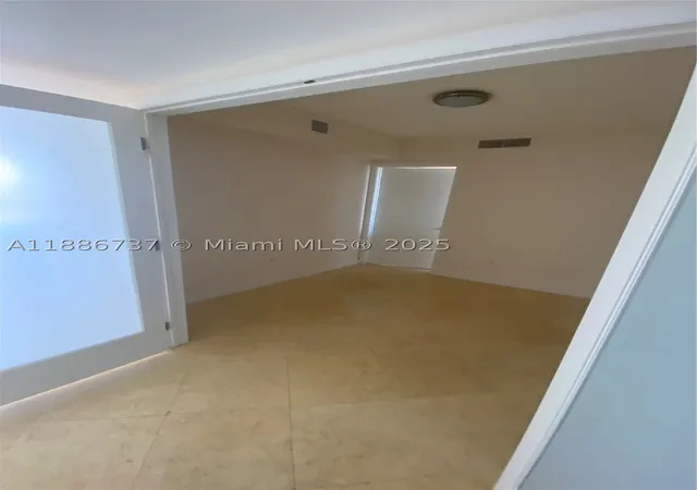 Photo 3 of Condo for sale at 1800 S Ocean Dr #2909, Hallandale Beach, FL 33009 | MLS# A11886737 | Listing updated on 2026-09-14