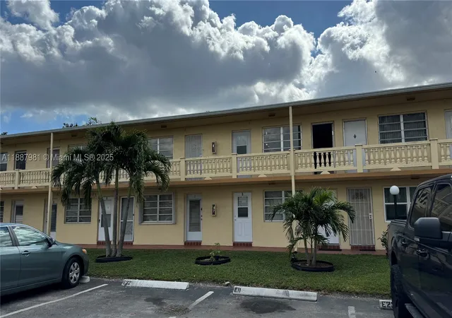 Photo 1 of Condo for sale at 160 Ne 203rd Ter #E31, Miami, FL 33179 | MLS# A11887981 | Listing updated on 2026-09-08