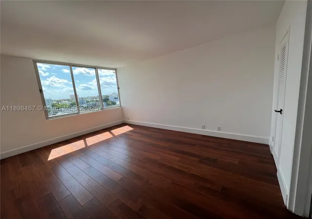 Photo 3 of Condo for sale at 1000 West Ave #808, Miami Beach, FL 33139 | MLS# A11898457 | Listing updated on 2026-10-05