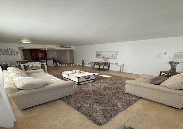 Photo 2 of Condo for sale at 100 Lincoln Rd #1111, Miami Beach, FL 33139 | MLS# A11901303 | Listing updated on 2026-08-31