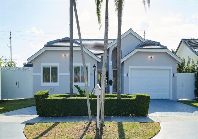 Photo 1 of Single family home for sale at 2980 Sw 141st Ct, Miami, FL 33175 | MLS# A11904759 | Listing updated on 2026-09-13
