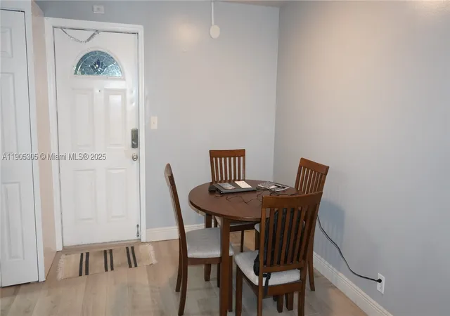 Listing Photo 5 - Condo for sale in building located at 3710 N Pine Island Rd, Sunrise, FL 33351 - Unit #320