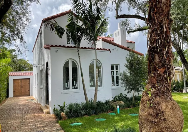 Photo 3 of Sale Pending at 4100 Monserrate St, Coral Gables, FL 33146 | MLS# A11905667 | Listing updated on 2026-09-11