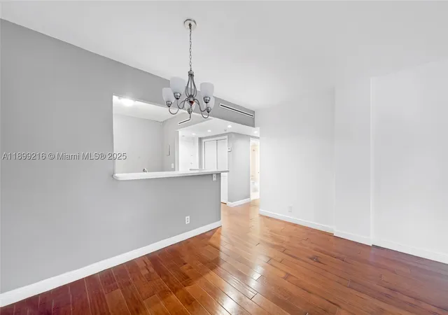 Listing Photo 5 - Condo for sale in building located at 1455 N Treasure Dr, Miami, FL 33141 - Unit #3K