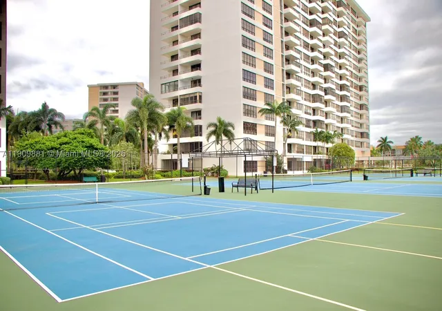 Photo 3 of Condo for sale at 500 Three Islands Blvd #920, Hallandale Beach, FL 33009 | MLS# A11909881 | Listing updated on 2026-09-12