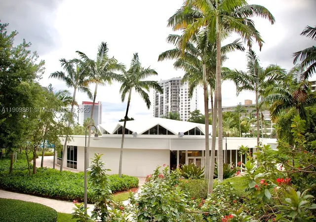 Photo 4 of Condo for sale at 500 Three Islands Blvd #920, Hallandale Beach, FL 33009 | MLS# A11909881 | Listing updated on 2026-09-12