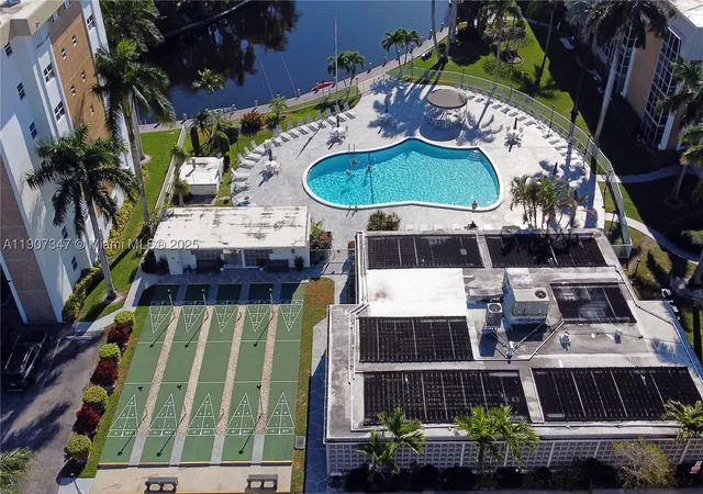 Photo 3 of Condo for sale at 3040 Ne 16th Ave #216, Oakland Park, FL 33334 | MLS# A11907347 | Listing updated on 2026-10-03