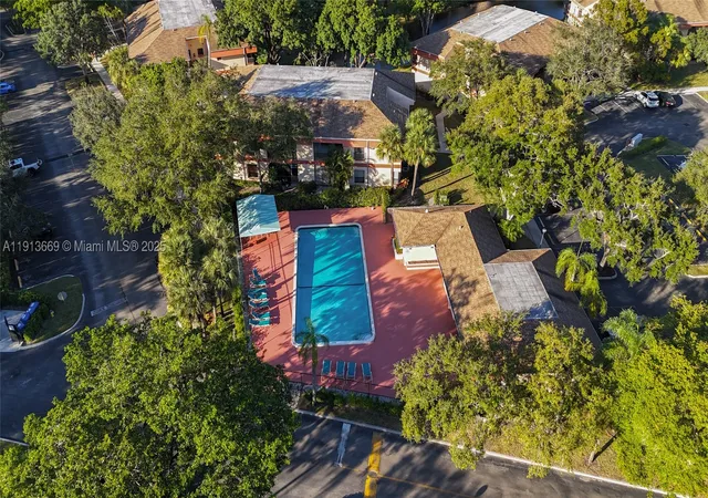 Photo 2 of Sale Pending at 4133 S Carambola Cir S #G203, Coconut Creek, FL 33066 | MLS# A11913669 | Listing updated on 2026-09-16
